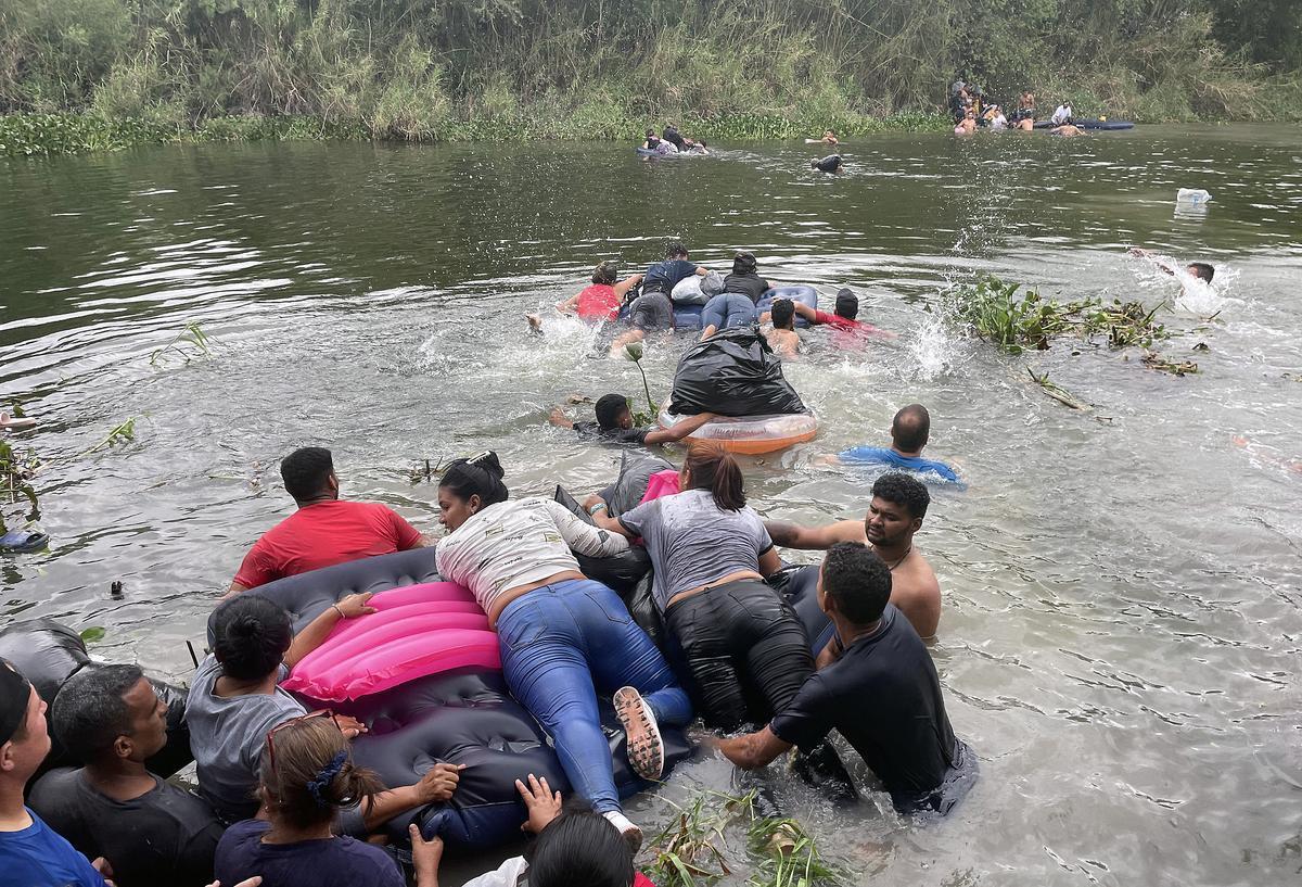 EEUU reanudará la deportación directa de migrantes venezolanos