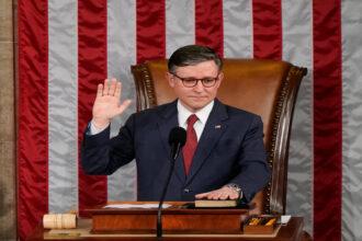 Mike Johnson fue reelegido como presidente de la Cámara de Representantes de Estados Unidos