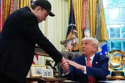 Cómo Trump y Musk siguen vinculados, a pesar de su guerra de insultos y amenazas (y cómo se podrían perjudicar el uno al otro)