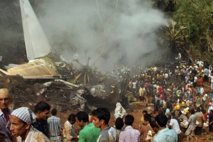 Tragedia de Air India: quién es el único sobreviviente del accidente aéreo