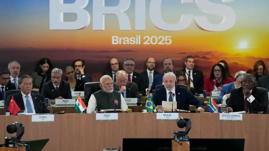 Así es como los BRICS buscan crear un nuevo orden económico, sin dólares