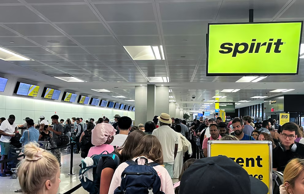 Esta aerolínea se declaró en bancarrota: qué pasará con vuelos y boletos