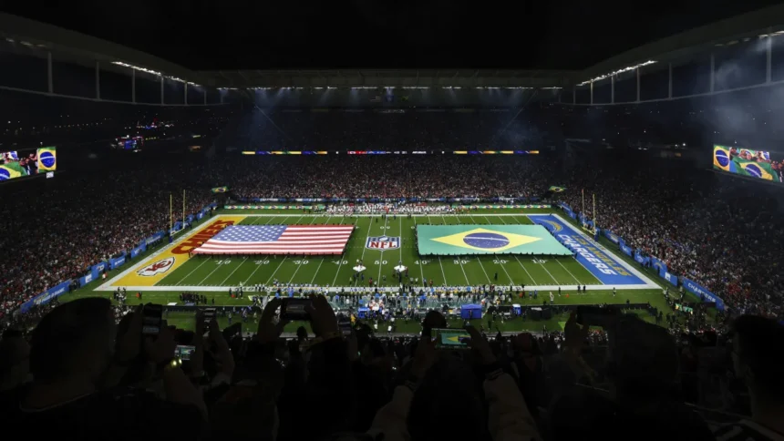 “Por la cultura”: la campaña de la NFL que celebra la Herencia Hispana y premia a jóvenes latinos con becas de $25,000