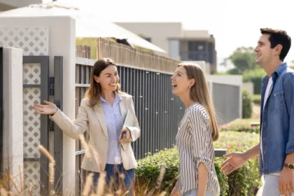 Ventas de viviendas en EE. UU. se desaceleran a pesar de tasas hipotecarias más bajas