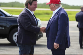 Gobierno de Florida dona un terreno de $67 millones de dólares para construir la biblioteca de Trump