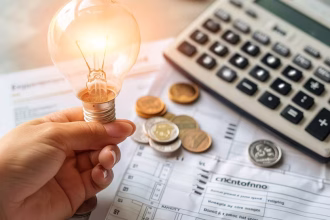 Por qué el precio de la electricidad sigue aumentando sin freno en Estados Unidos