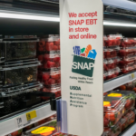 Jueces ordenan a la administración Trump pagar beneficios del SNAP con fondos de contingencia