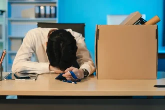 Empleadores crean 119,000 nuevos puestos, pero desempleo alcanza el 4.4% anualizado en septiembre