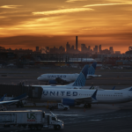 Más de 1,700 vuelos cancelados en EE.UU. por falta de personal aéreo durante el cierre de gobierno