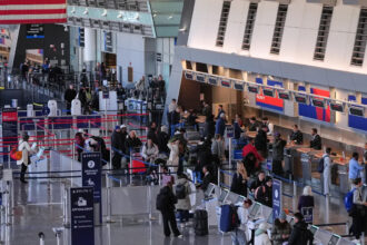 EE.UU. planea que extranjeros revelen 5 años de información en redes sociales