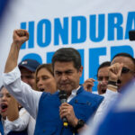 Estados Unidos libera a Juan Orlando Hernández, expresidente de Honduras, convicto por narco