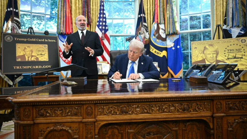 Oficialmente Trump lanza programa de “tarjeta dorada” de $1 millón de dólares