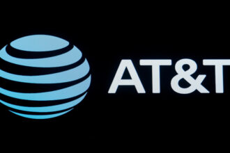 Quiénes son los clientes elegibles de AT&T en Estados Unidos que podrán recibir hasta $7.500 por filtraciones de datos
