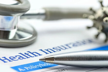 Sin subsidios: el impacto en millones de estadounidenses en 2026 y el futuro de sus seguros médicos