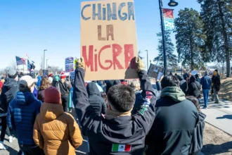Minnesota se Paraliza: "Apagón Económico" y Marcha Masiva contra ICE
