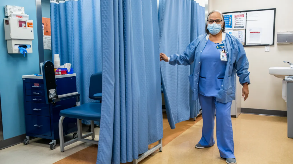 Médicos extranjeros en EE.UU.: Guía sobre el fin del veto y nuevas visas 2026