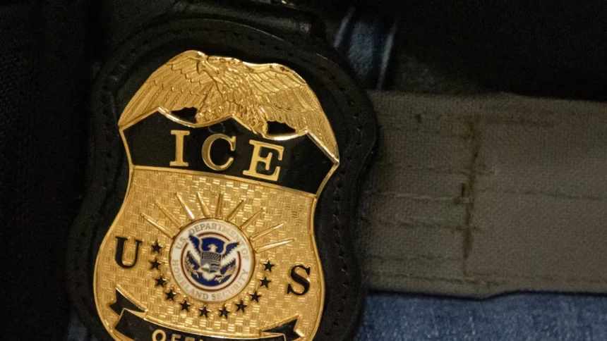 ICE podrá ejecutar deportaciones exprés en todo el país