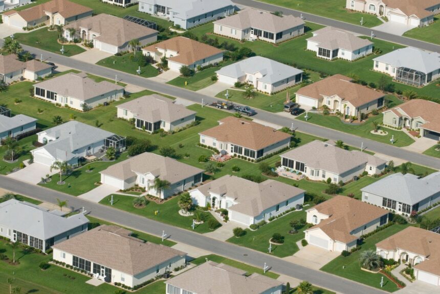 Trump cancela de manera abrupta la firma de la Ley de Vivienda del Siglo XXI (21st Century ROAD to Housing Act)