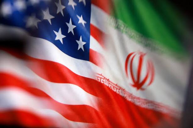 Senado aprobó resolución de poderes de guerra para exigir el fin de la campaña militar contra Irán