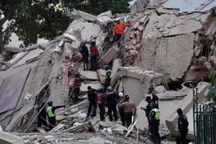 Crece el número de víctimas extranjeras del terremoto en Venezuela, mientras sigue la búsqueda bajo los escombros