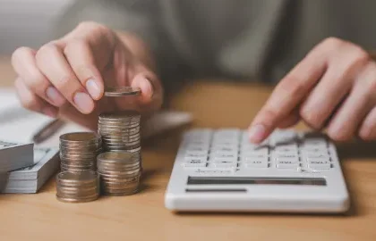 Alerta económica: Fed advierte que tasas podrían subir y encarecer tus deudas