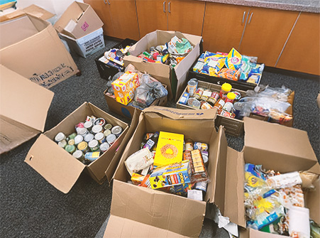 El condado de St. Lucie y el Treasure Coast Food Bank se unen en una gran colecta de alimentos