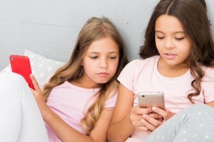 Florida aplicara restricciones a las redes sociales para menores de 14 años
