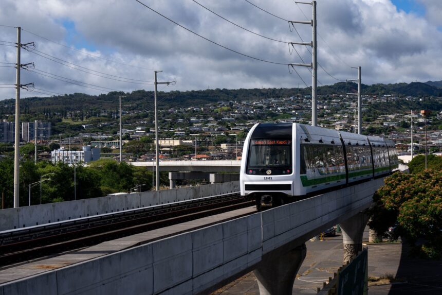 ¿El fin del maquinista? Grandes ciudades de EE.UU. apuestan por trenes sin conductor mientras Florida refleja las dos caras de la moneda